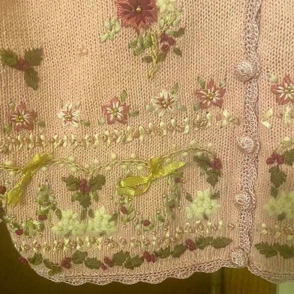 Alyssa Brooke woman’s vintage sweater vest - Picture 3 of 5